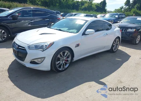 2015 Hyundai Genesis 3.8 Ultimate z USA, uszkodzony, nr VIN KMHHU6KJXFU123222